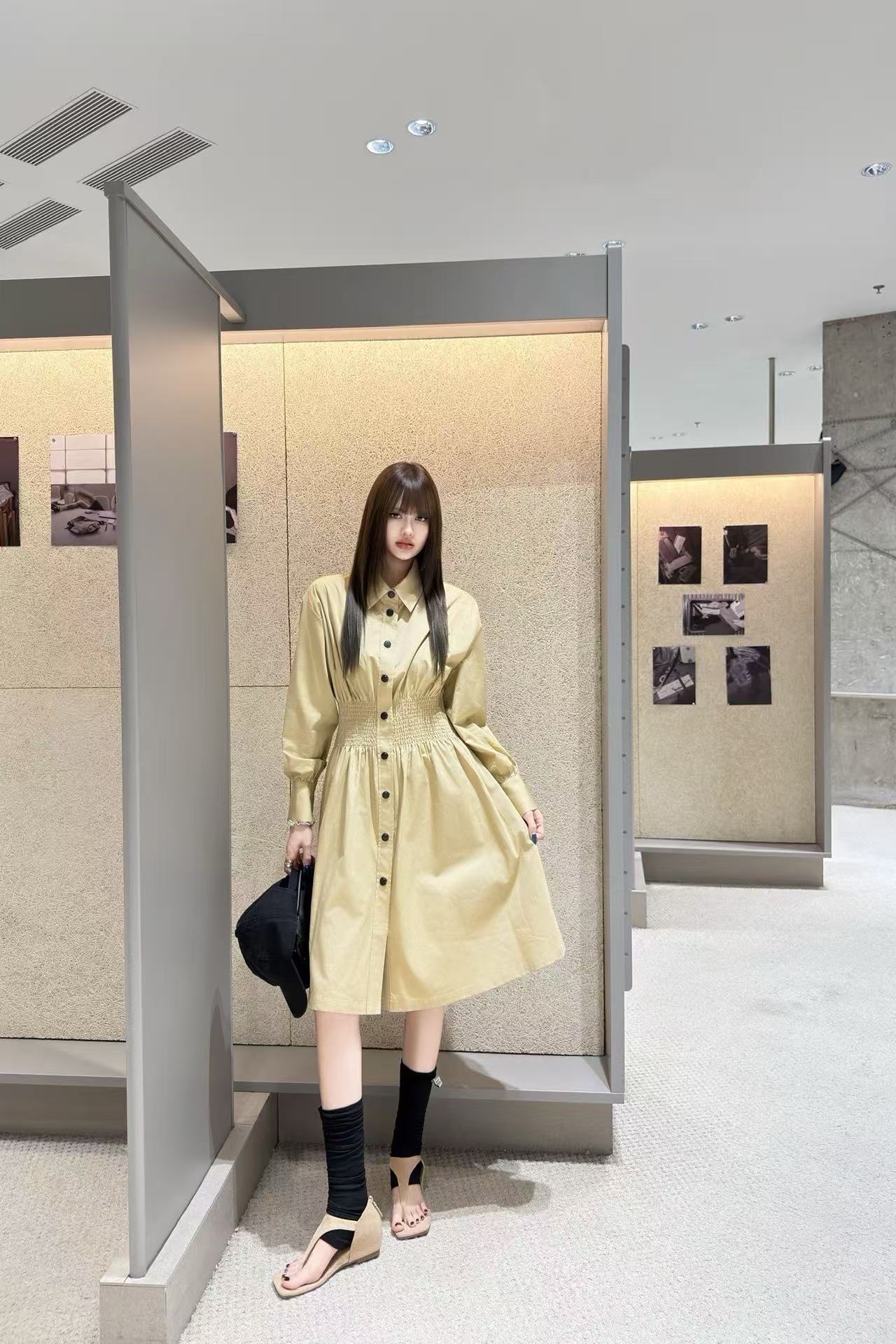 M0NECLERシンプルな長袖ワンピース【50％割引+送料無料】