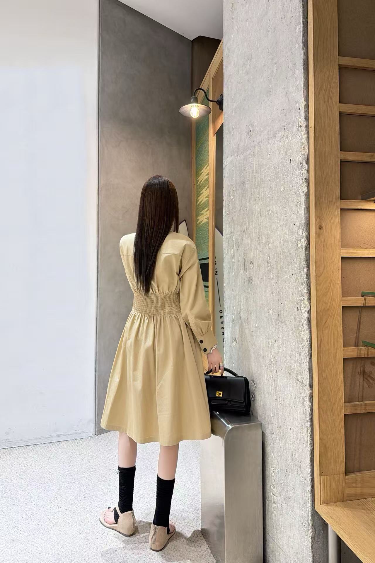 M0NECLERシンプルな長袖ワンピース【50％割引+送料無料】