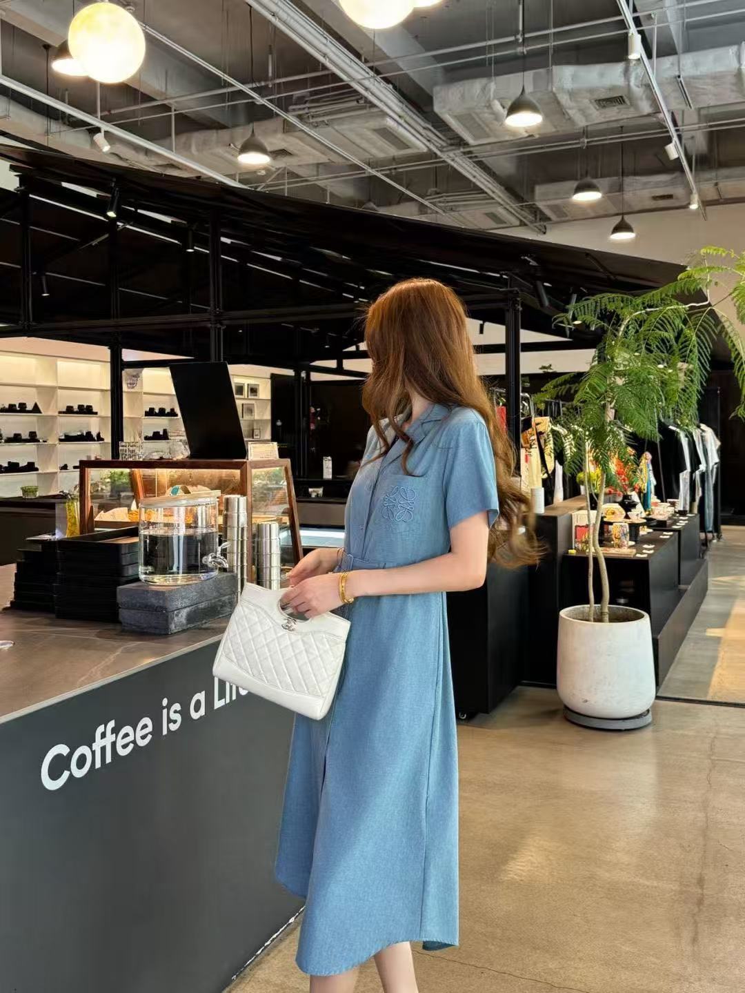 LOEWE ロゴ刺繍入りデニムドレス【50％割引+送料無料】