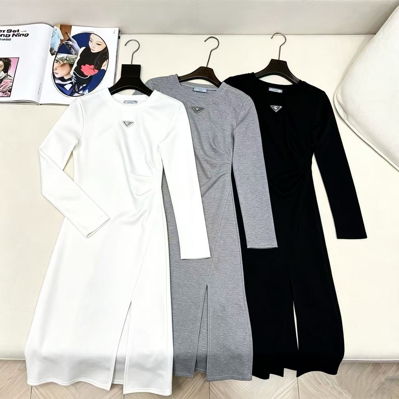 PR4DA トライアングルロゴ 長袖ドレス【50％割引+送料無料】