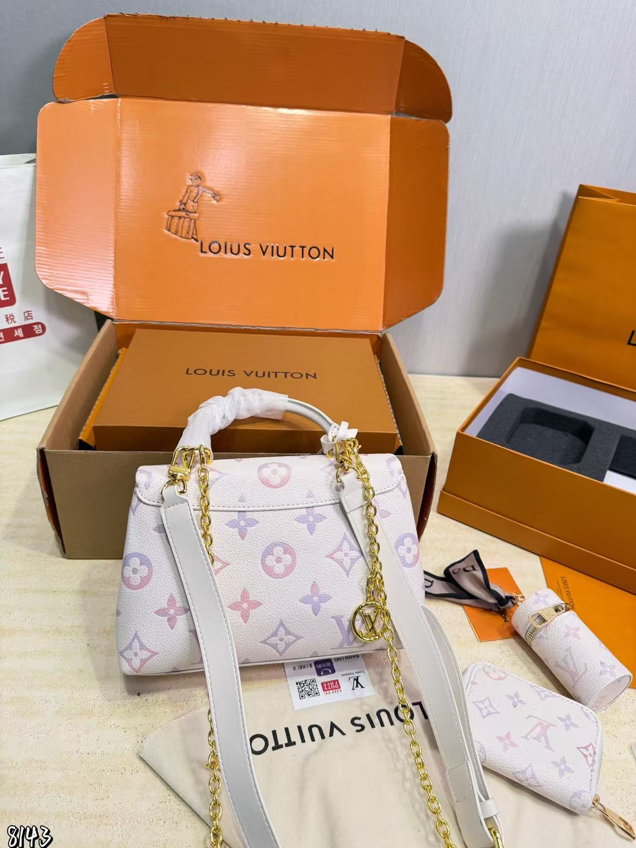 LV Speedy nanoチェーンバッグ【50％割引+送料無料】