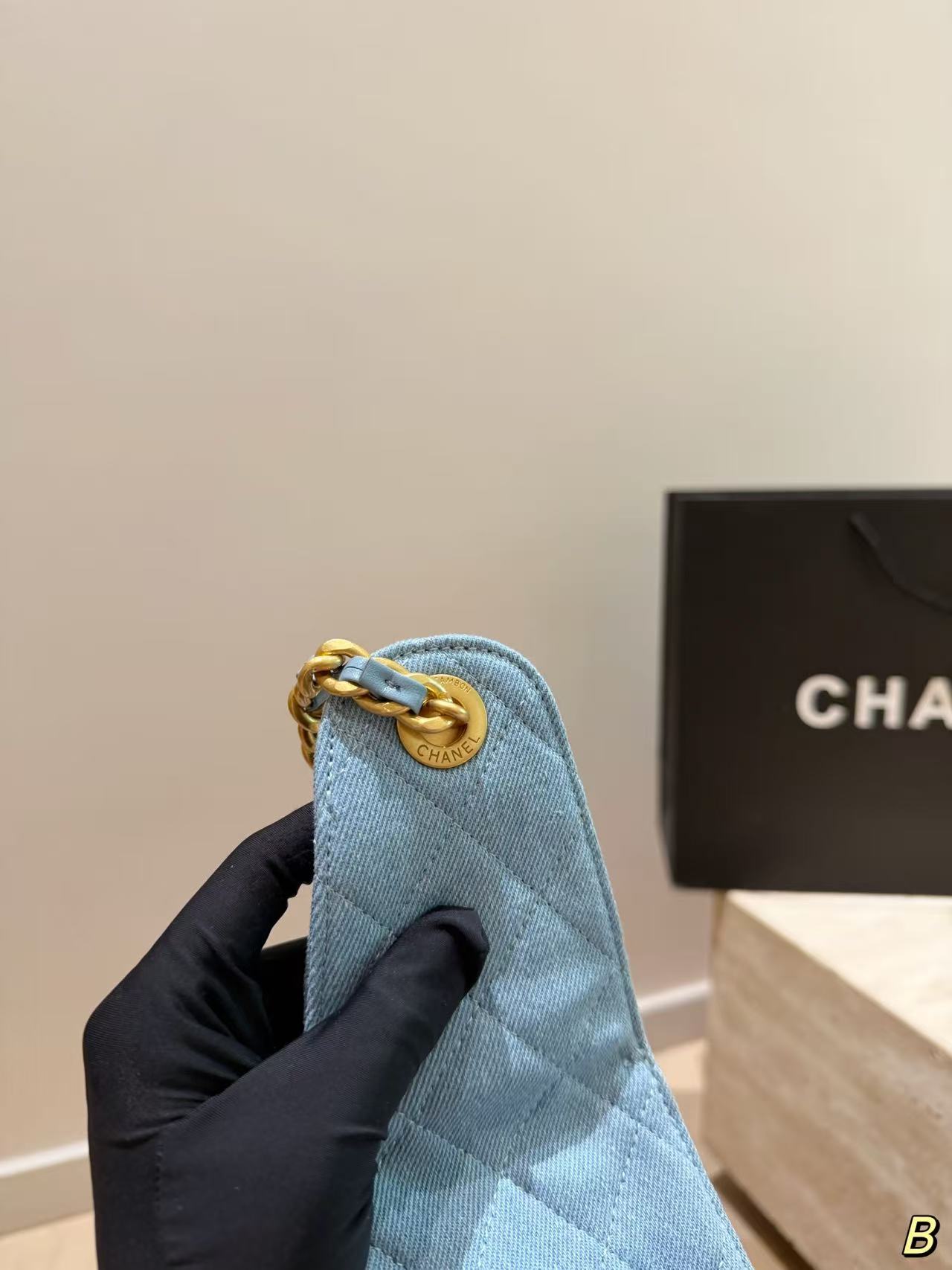 CHANE1 hoboチェーンデニムバッグ【50％割引+送料無料】