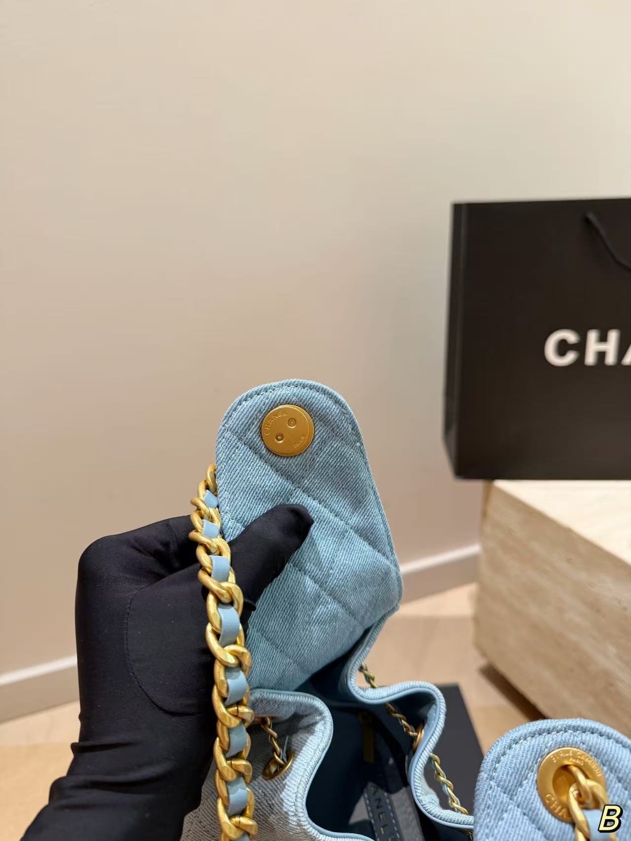 CHANE1 hoboチェーンデニムバッグ【50％割引+送料無料】