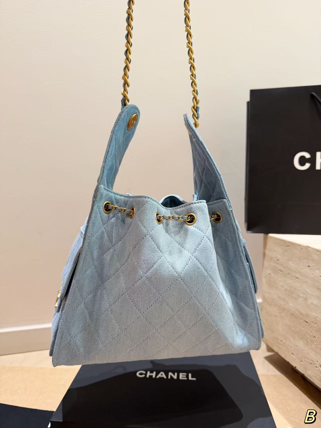 CHANE1 hoboチェーンデニムバッグ【50％割引+送料無料】