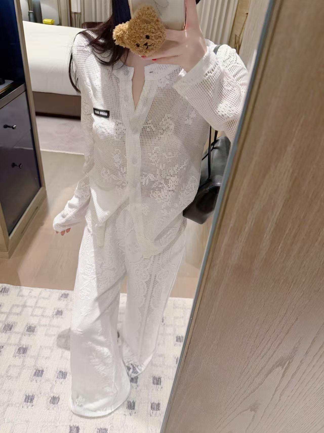 M1UM1U レースTシャツ＆パンツ セットアップ【50％割引+送料無料】