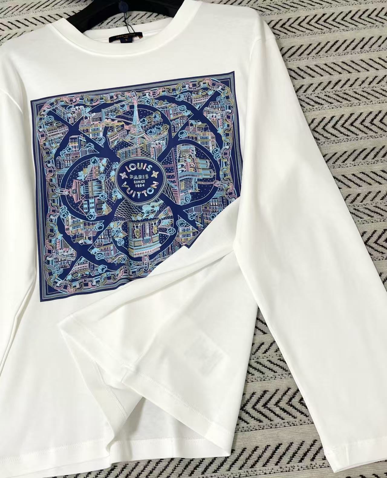 LVプリント 長袖Tシャツ【50％割引+送料無料】