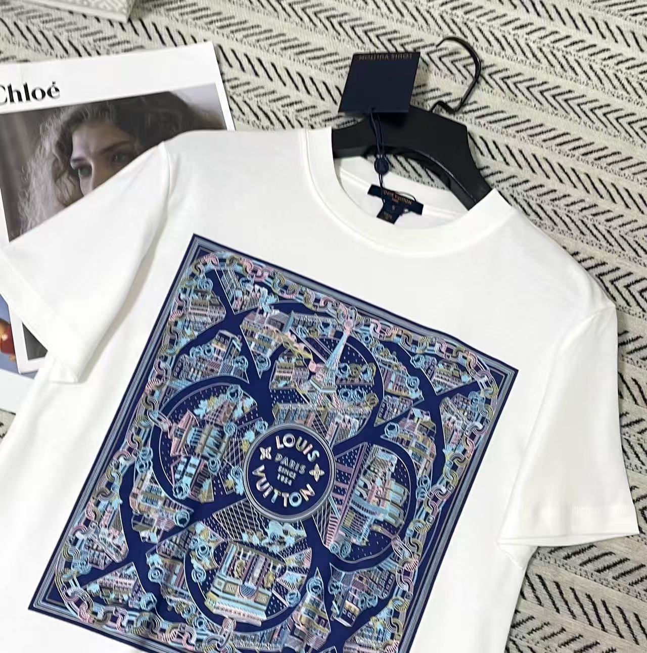 LV四つ葉のクローバー柄Tシャツ【50％割引+送料無料】