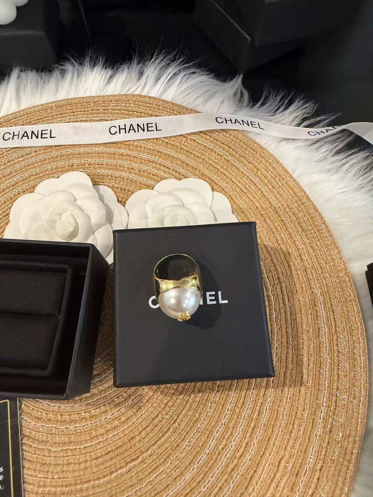 CHANE1 ダブルCパールリング【50％割引+送料無料】