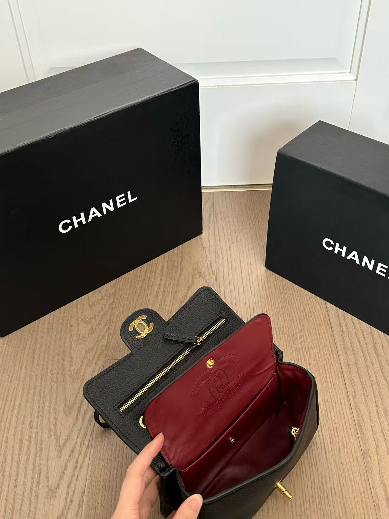 CHANE1 レザーショルダーバッグ【50％割引+送料無料】