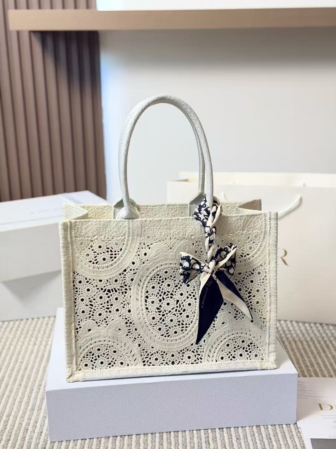 DIOR 3Dプリント トートバッグ【50％割引+送料無料】