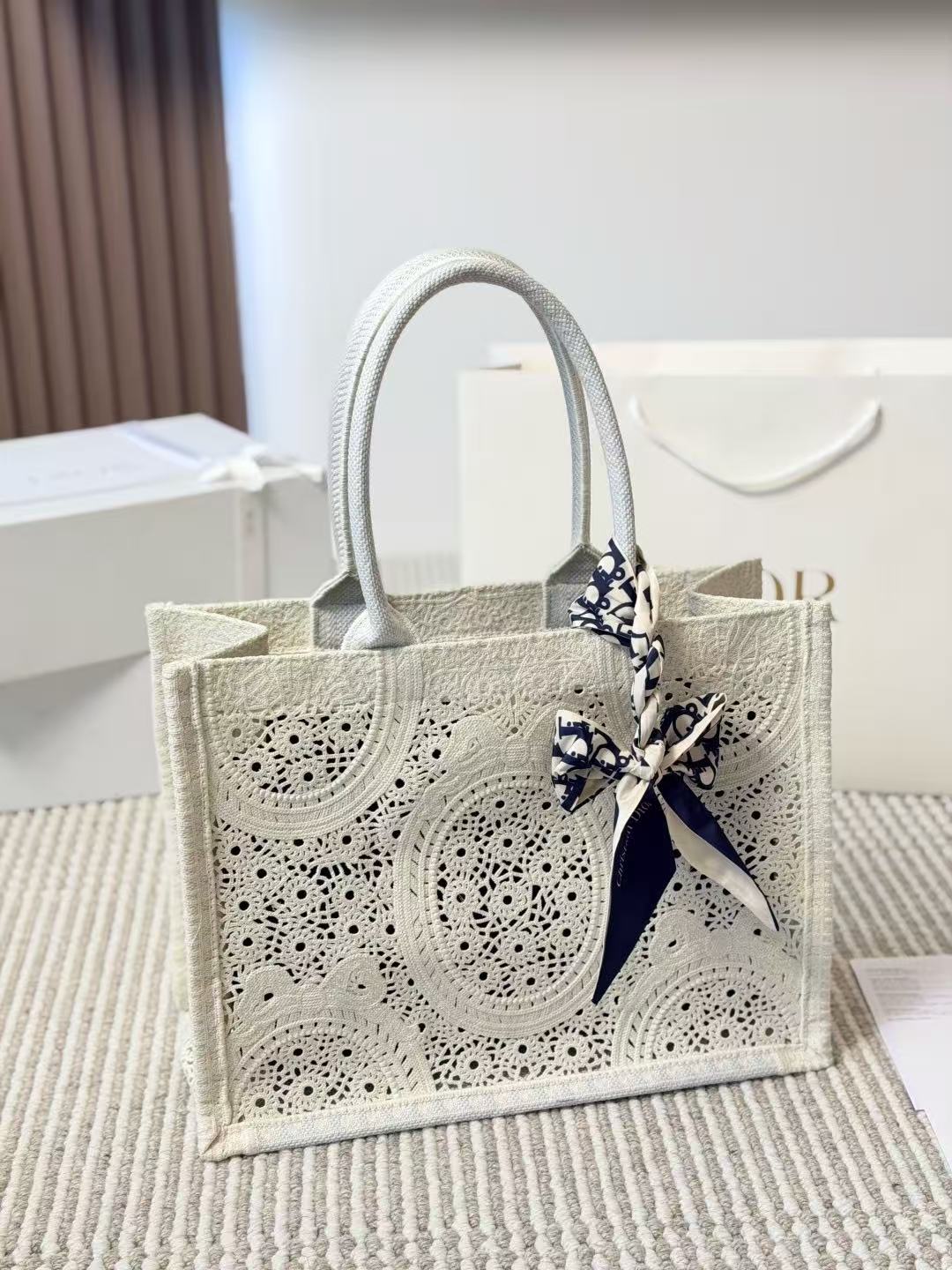 DIOR 3Dプリント トートバッグ【50％割引+送料無料】