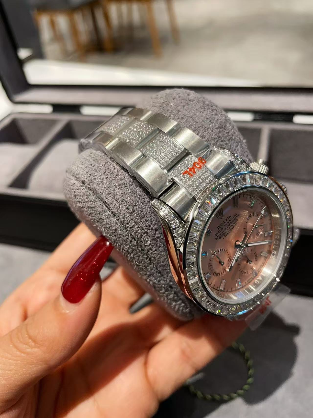 ROLEX桜のピンクスチールストラップ腕時計【50％割引+送料無料】