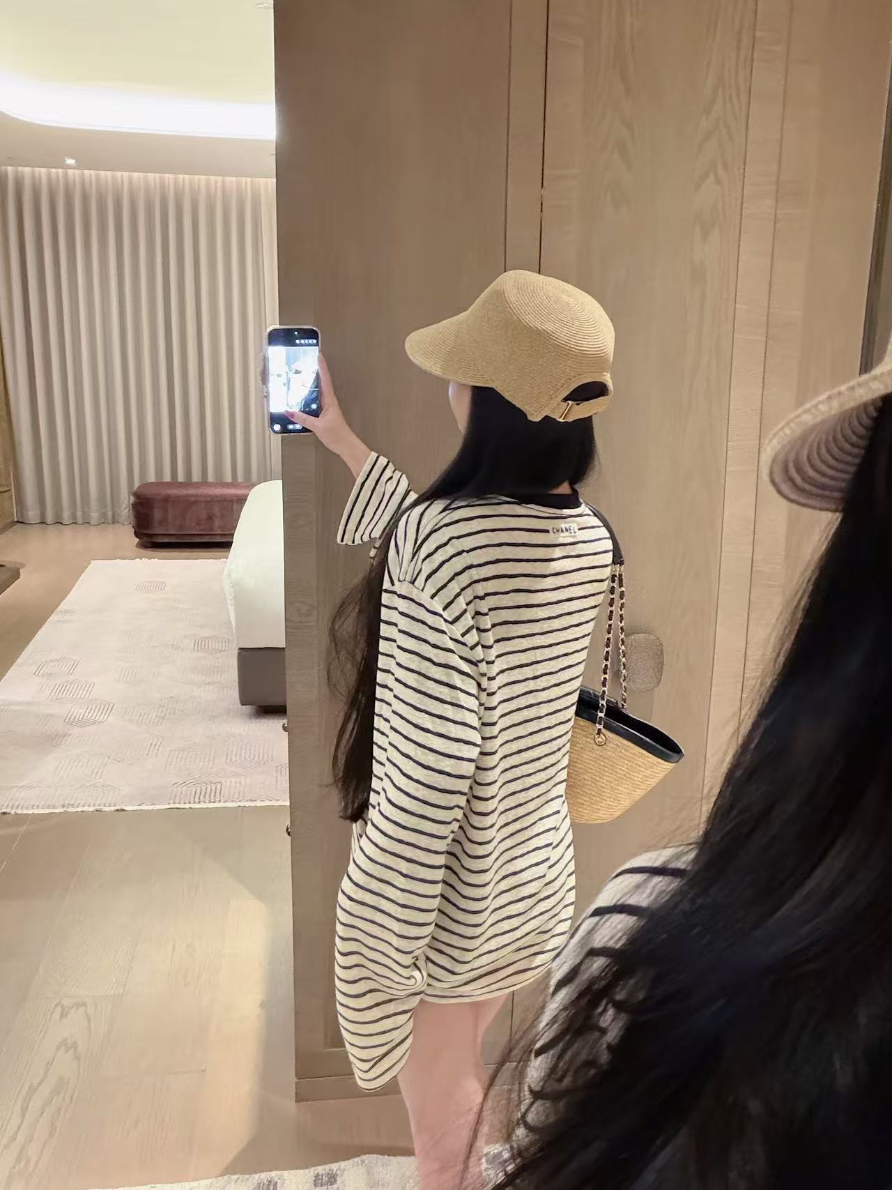 CHANE1 ダブルCストライプ長袖Tシャツ【50％割引+送料無料】