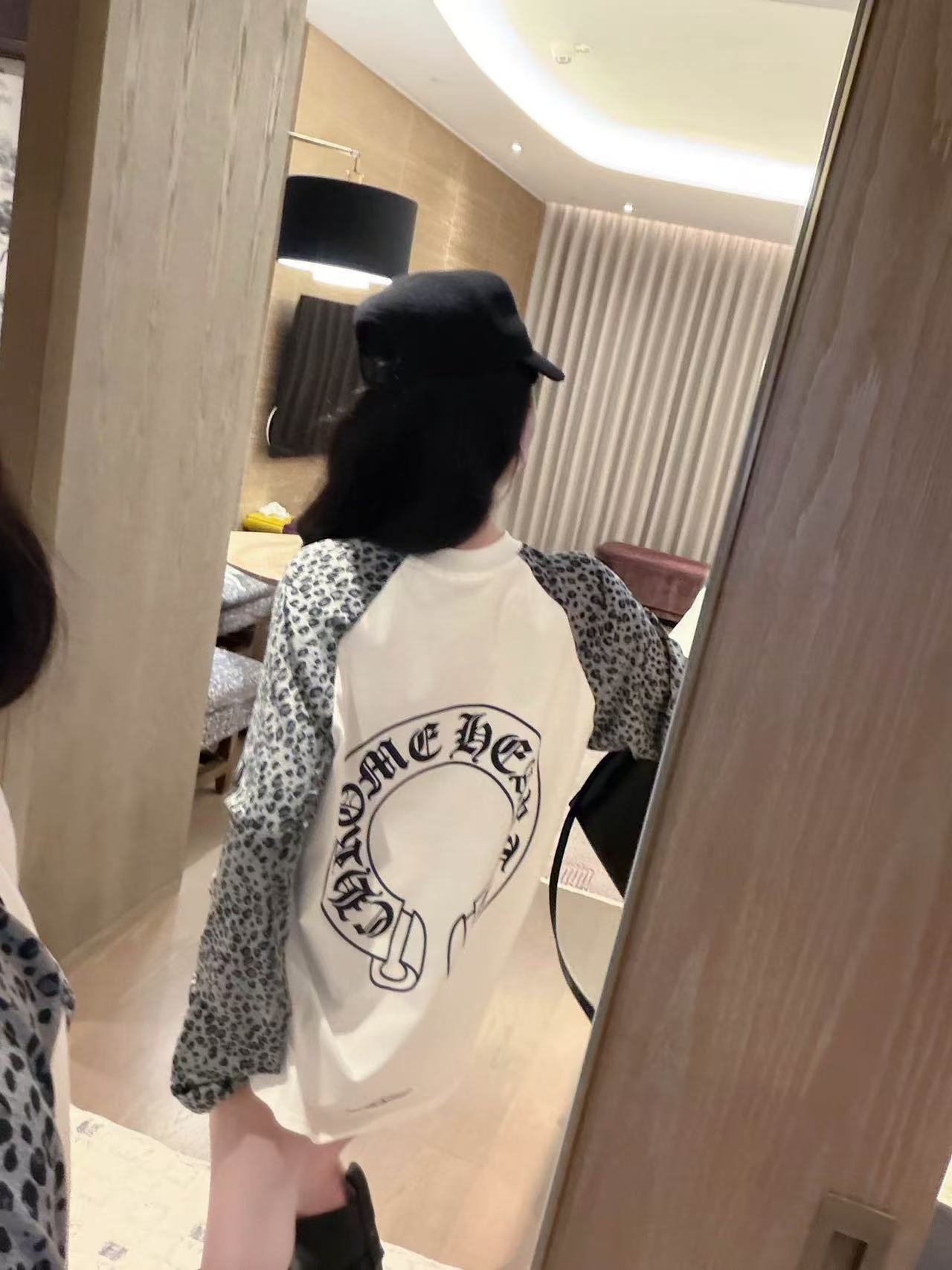 Chr0me Hearts サンスクリット語長袖Tシャツ【50％割引+送料無料】