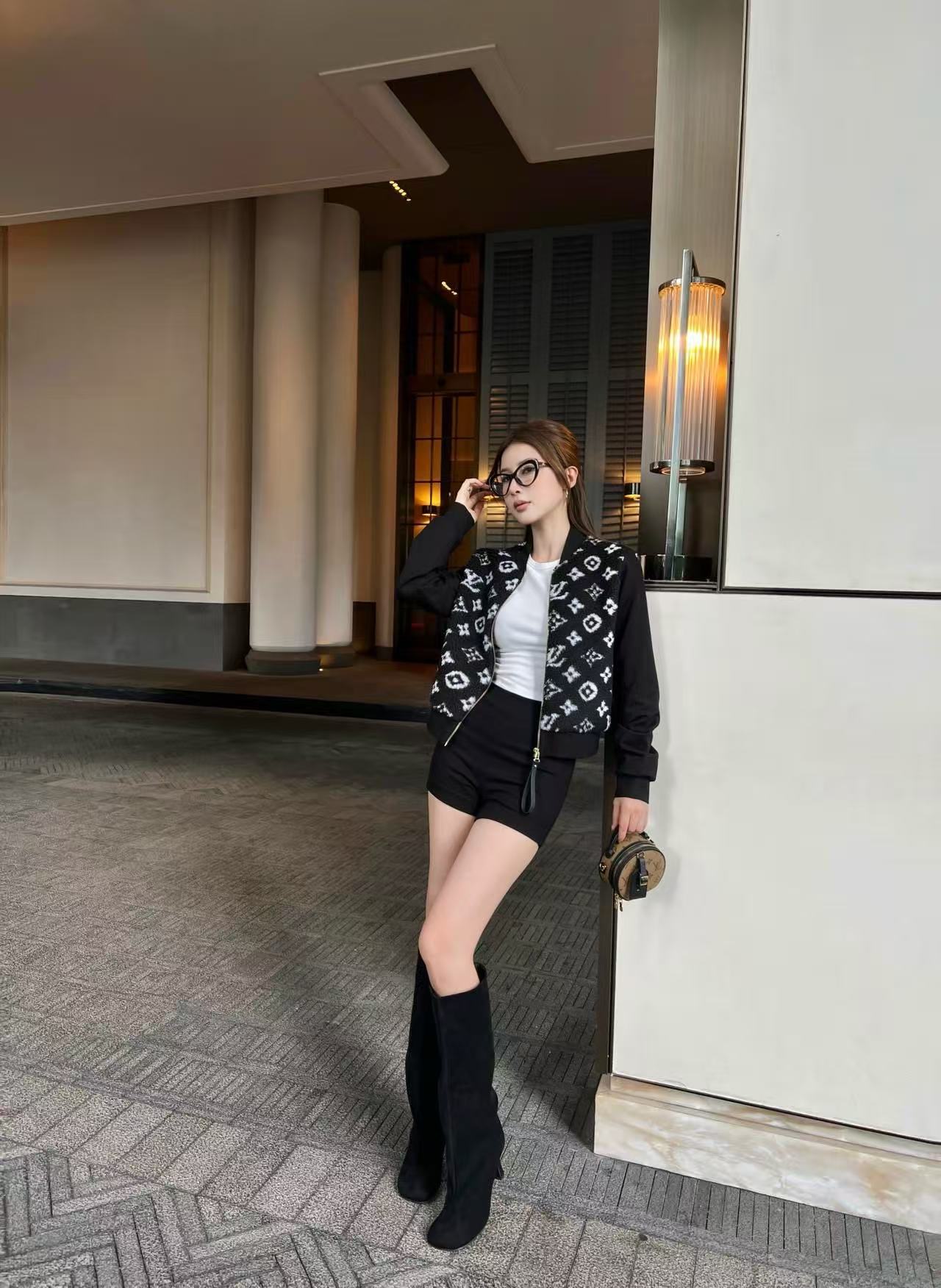 LV シアリング クローバー ジップアップジャケット【50％割引+送料無料】