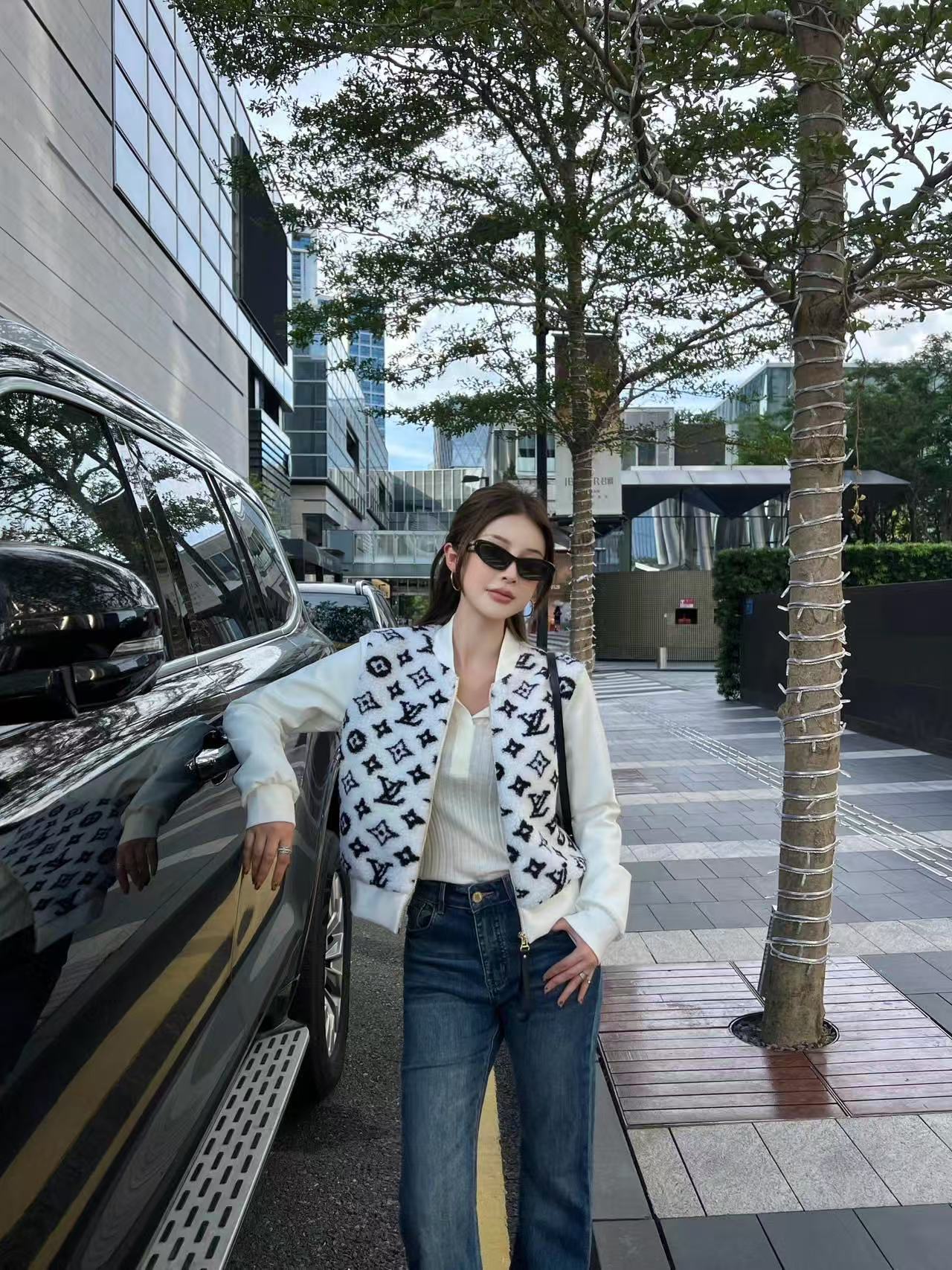LV シアリング クローバー ジップアップジャケット【50％割引+送料無料】