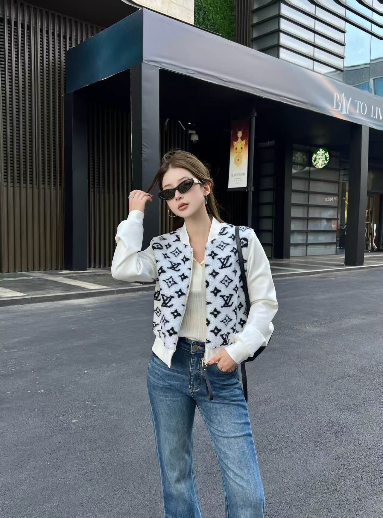 LV シアリング クローバー ジップアップジャケット【50％割引+送料無料】