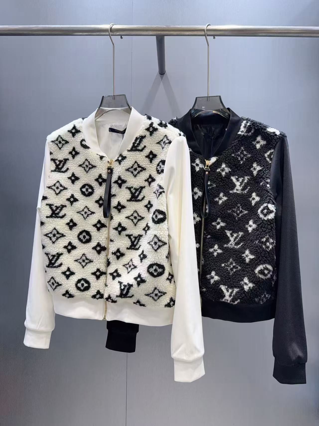 LV シアリング クローバー ジップアップジャケット【50％割引+送料無料】