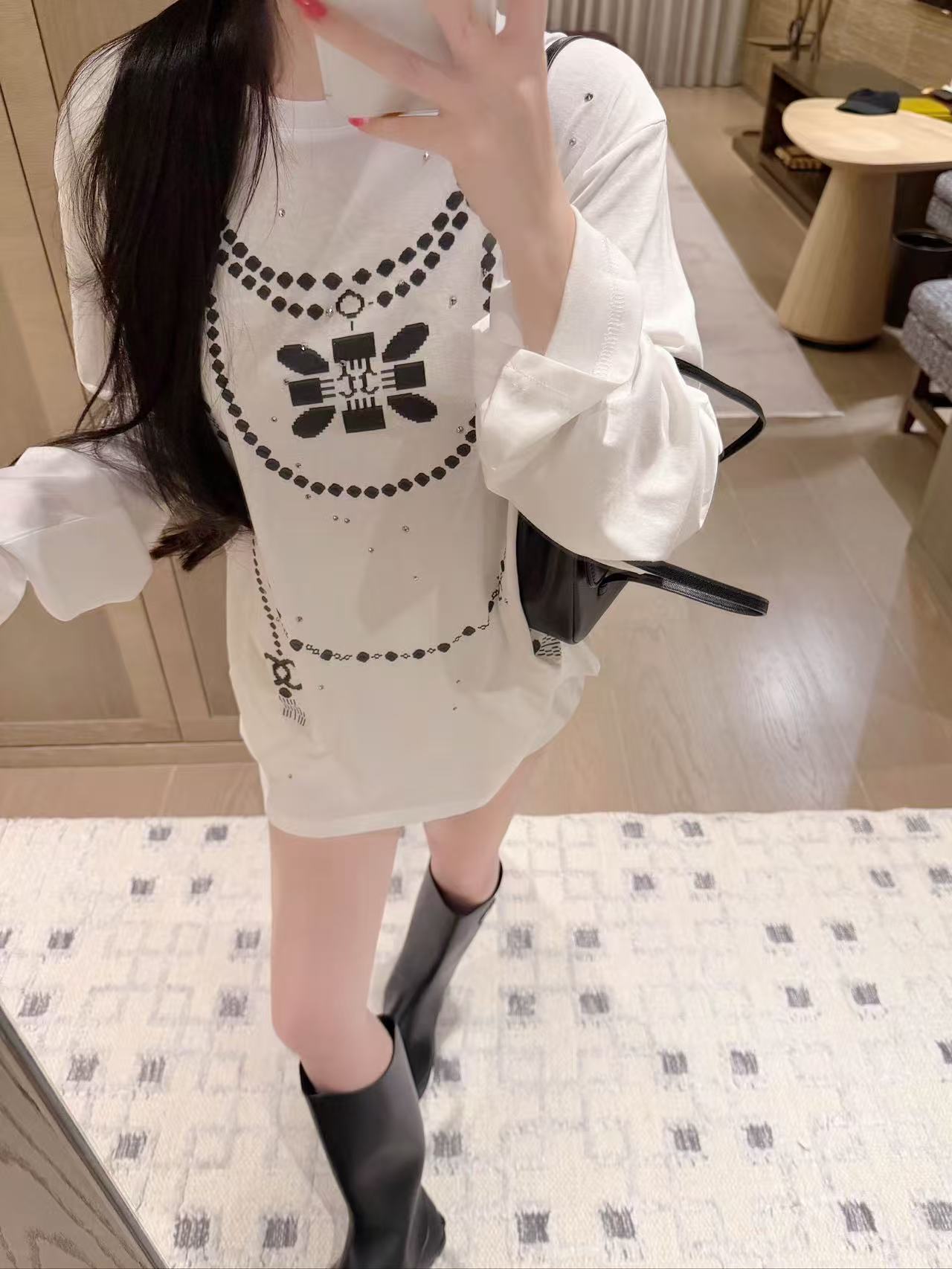 CHANE1 パールネックレス 長袖Tシャツ【50％割引+送料無料】