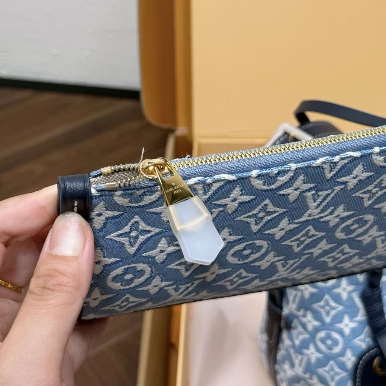 LV Carryallデニムショルダーバッグ【50％割引+送料無料】