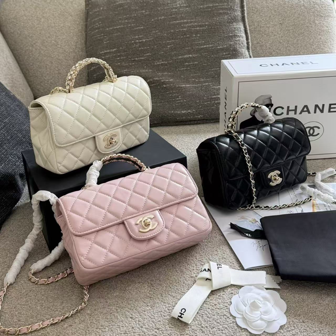 CHANE1 CFチェーンラムスキンショルダーバッグ【50％割引+送料無料】