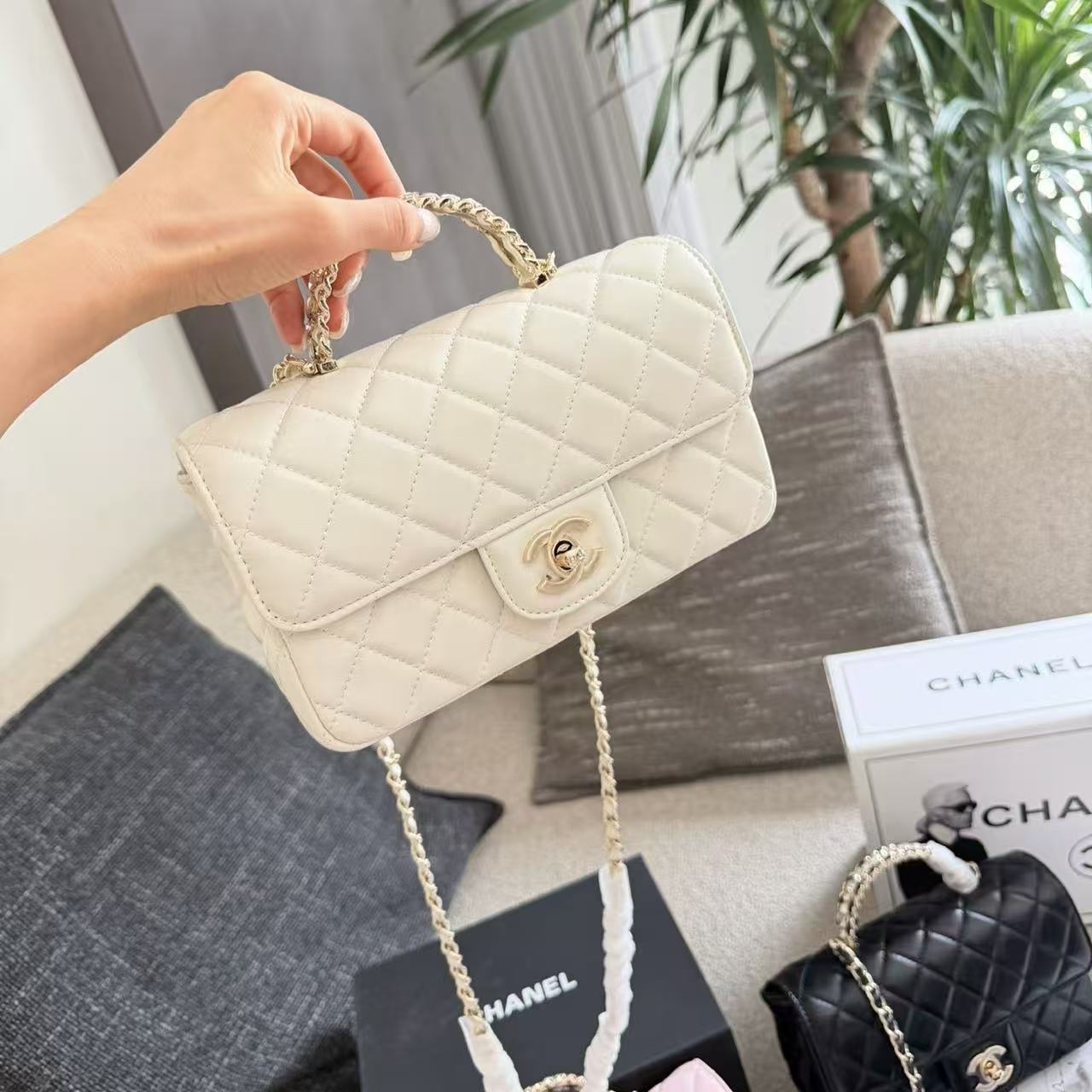 CHANE1 CFチェーンラムスキンショルダーバッグ【50％割引+送料無料】