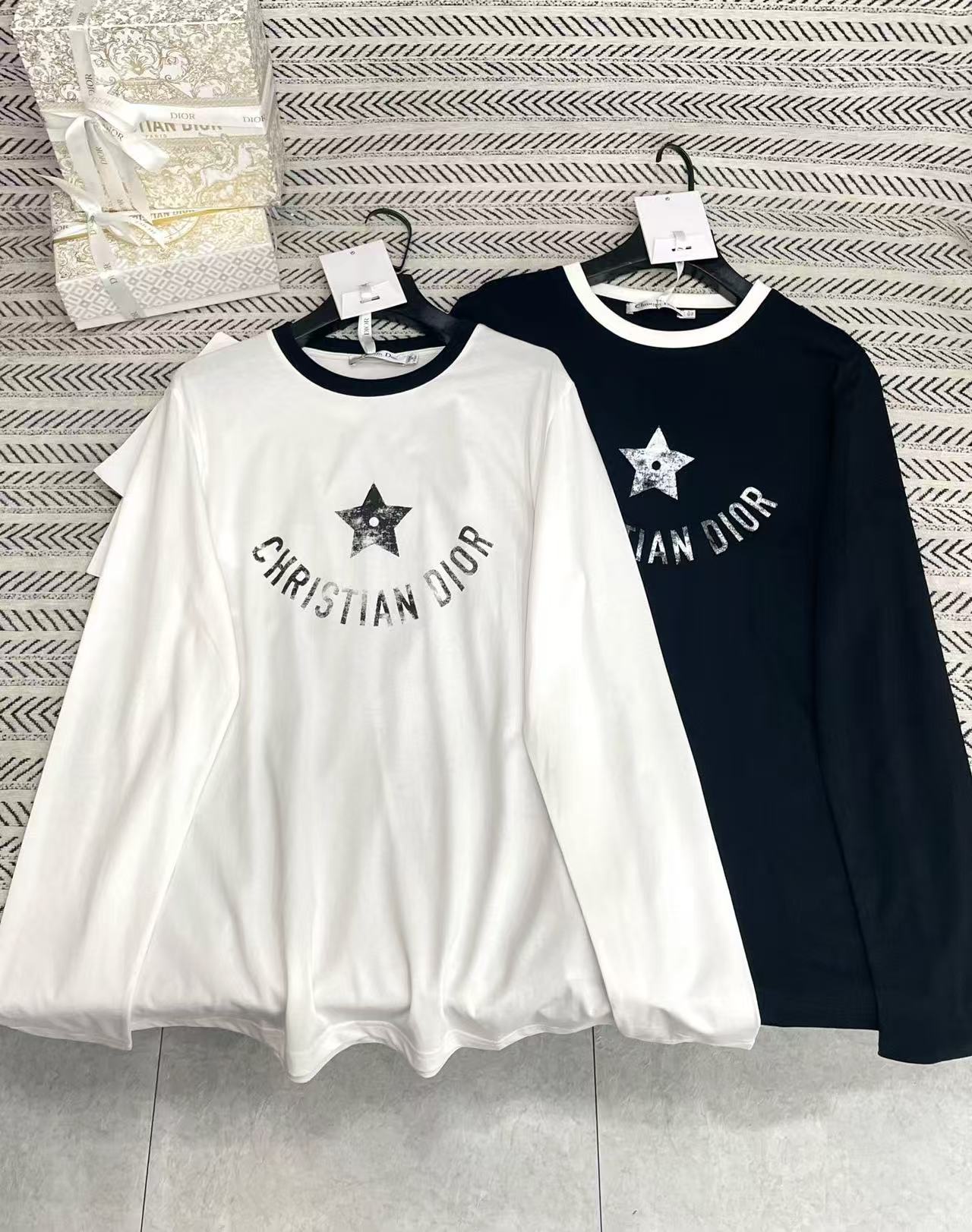 DI0R五芒星の文字Tシャツ【50％割引+送料無料】