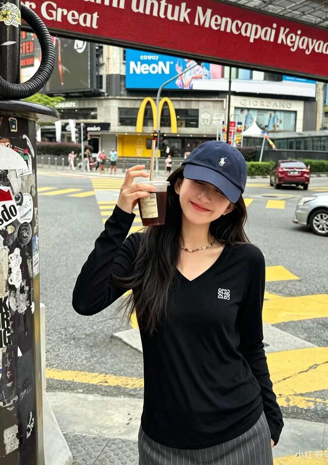 L0WEW シンプルなVネック長袖Tシャツ【50％割引+送料無料】