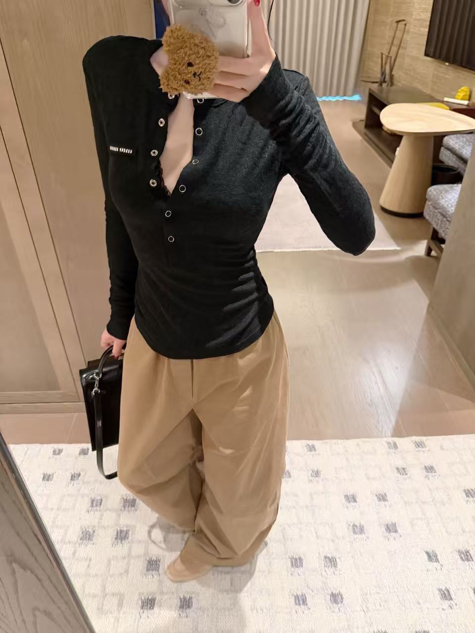 M1UM1U プリント長袖Tシャツ【50％割引+送料無料】