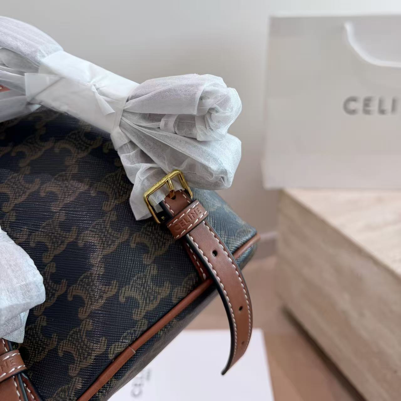 CEL1NE 凱旋門リュックサック【50％割引+送料無料】