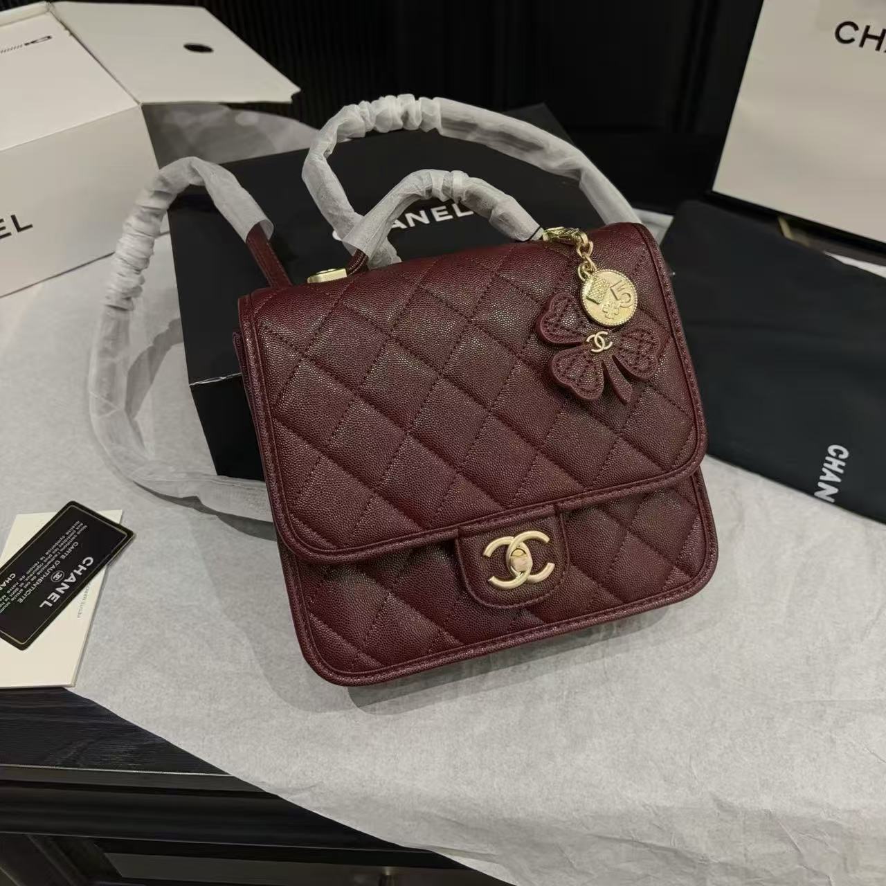 CHANE1 レザークローバーバックパック【50％割引+送料無料】