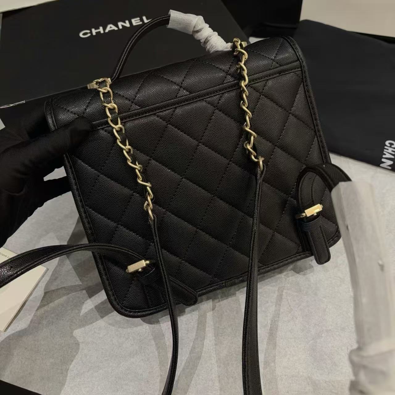 CHANE1 レザークローバーバックパック【50％割引+送料無料】