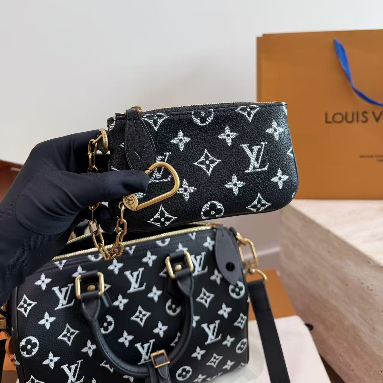 LV Speedyハンドバッグ【50％割引+送料無料】