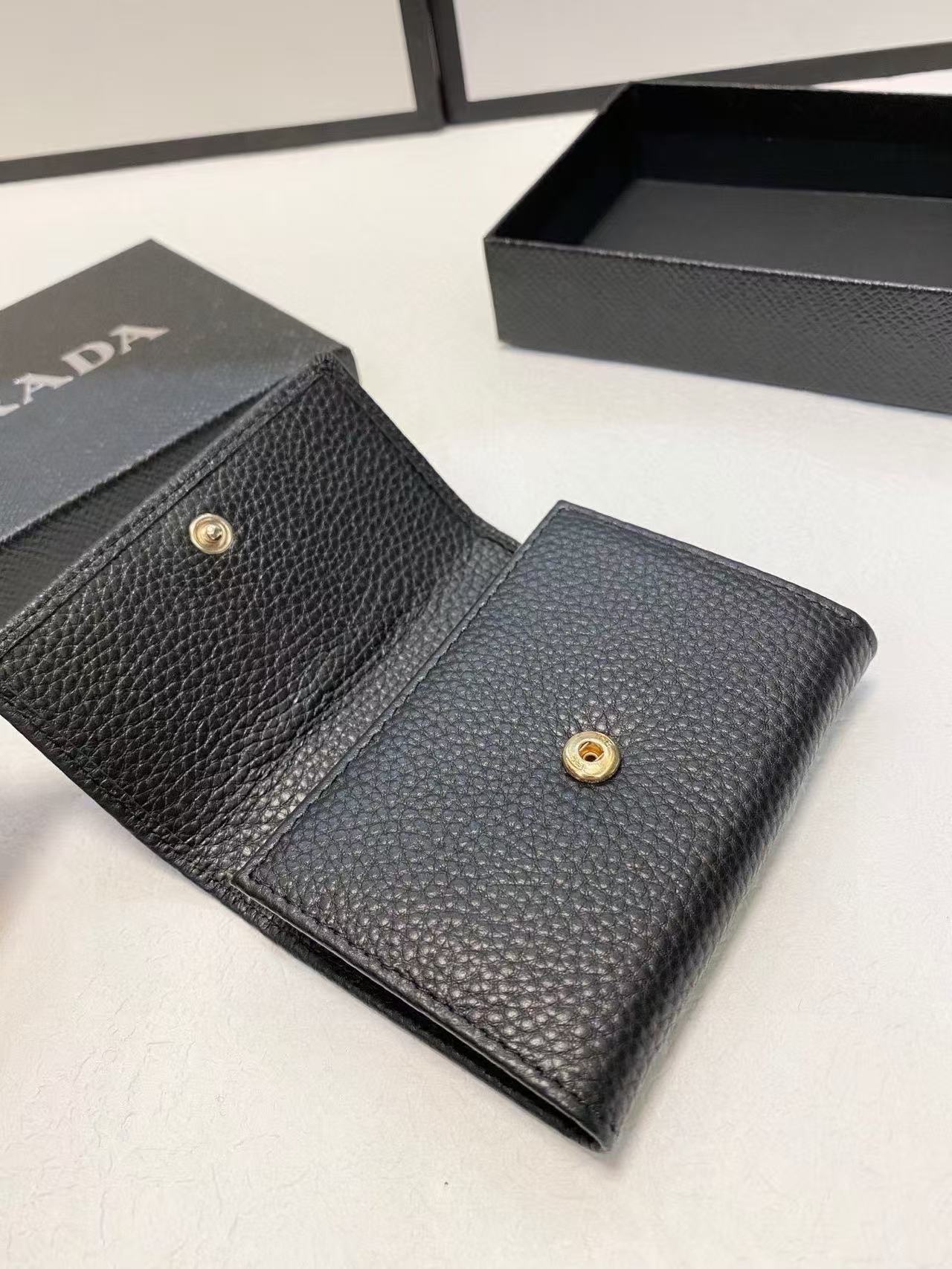 PR4DA レザー 折りたたみ式カードホルダー【50％割引+送料無料】