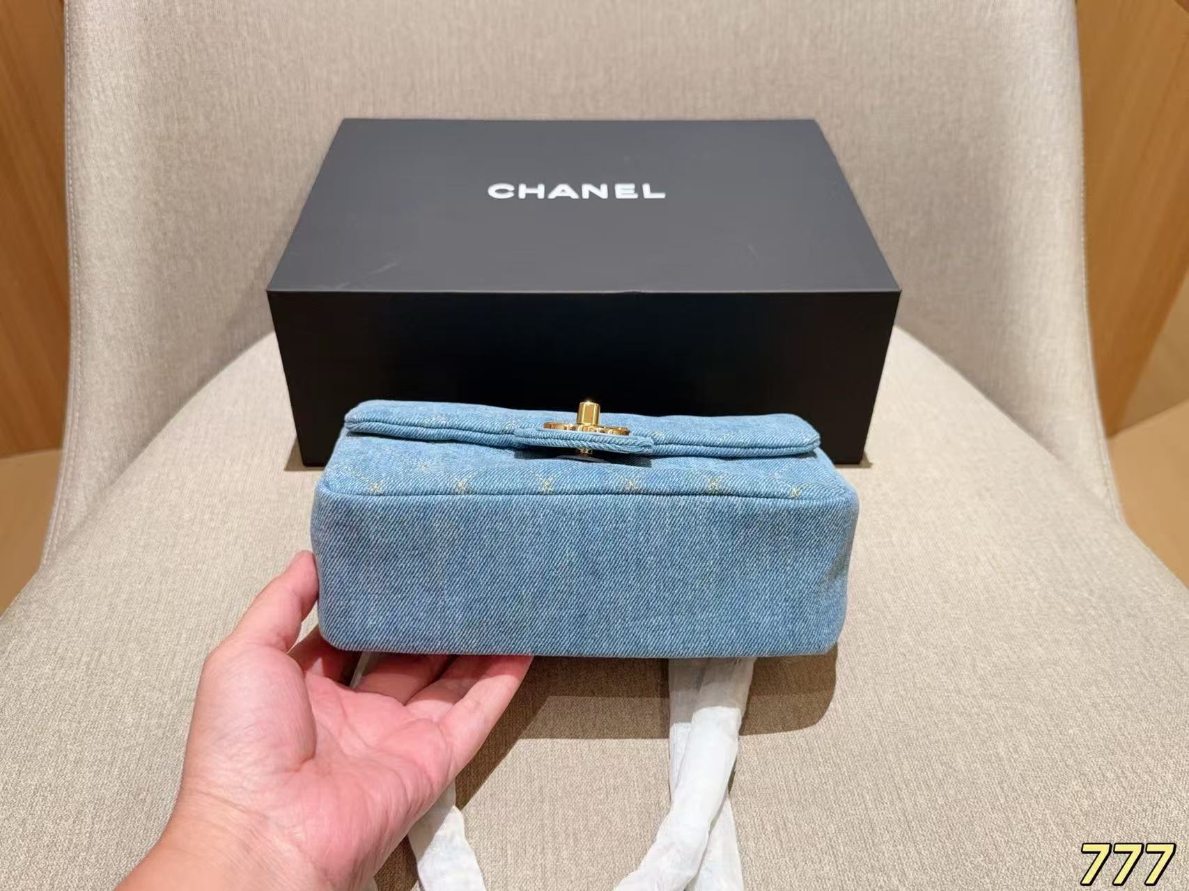 CHANE1 デニムチェーンバッグ【50％割引+送料無料】