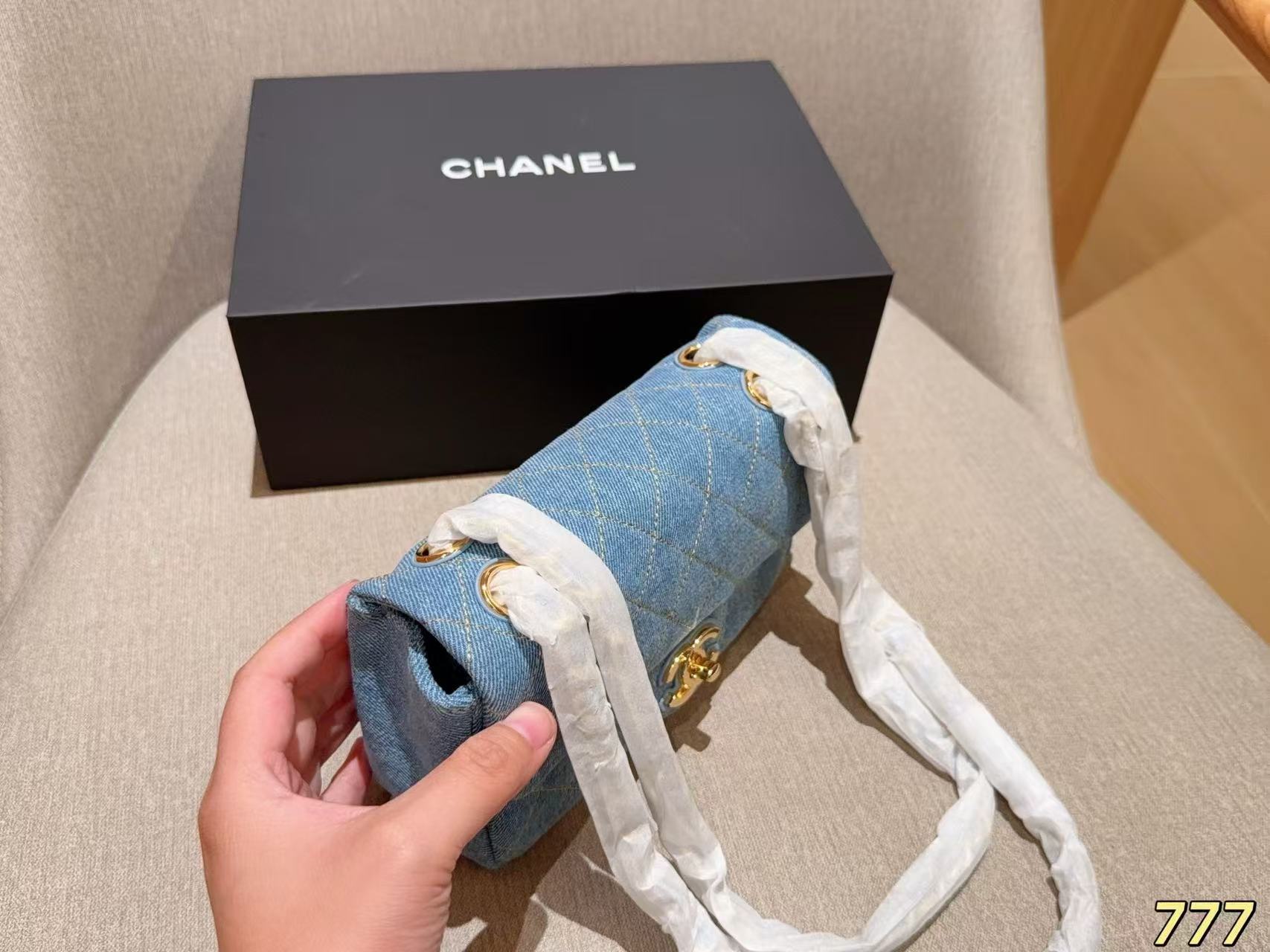 CHANE1 デニムチェーンバッグ【50％割引+送料無料】