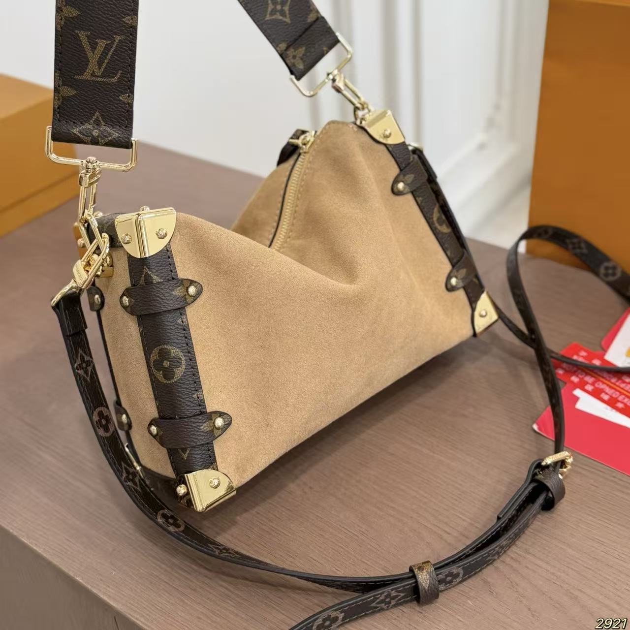 LV trunkショルダーバッグ【50％割引+送料無料】