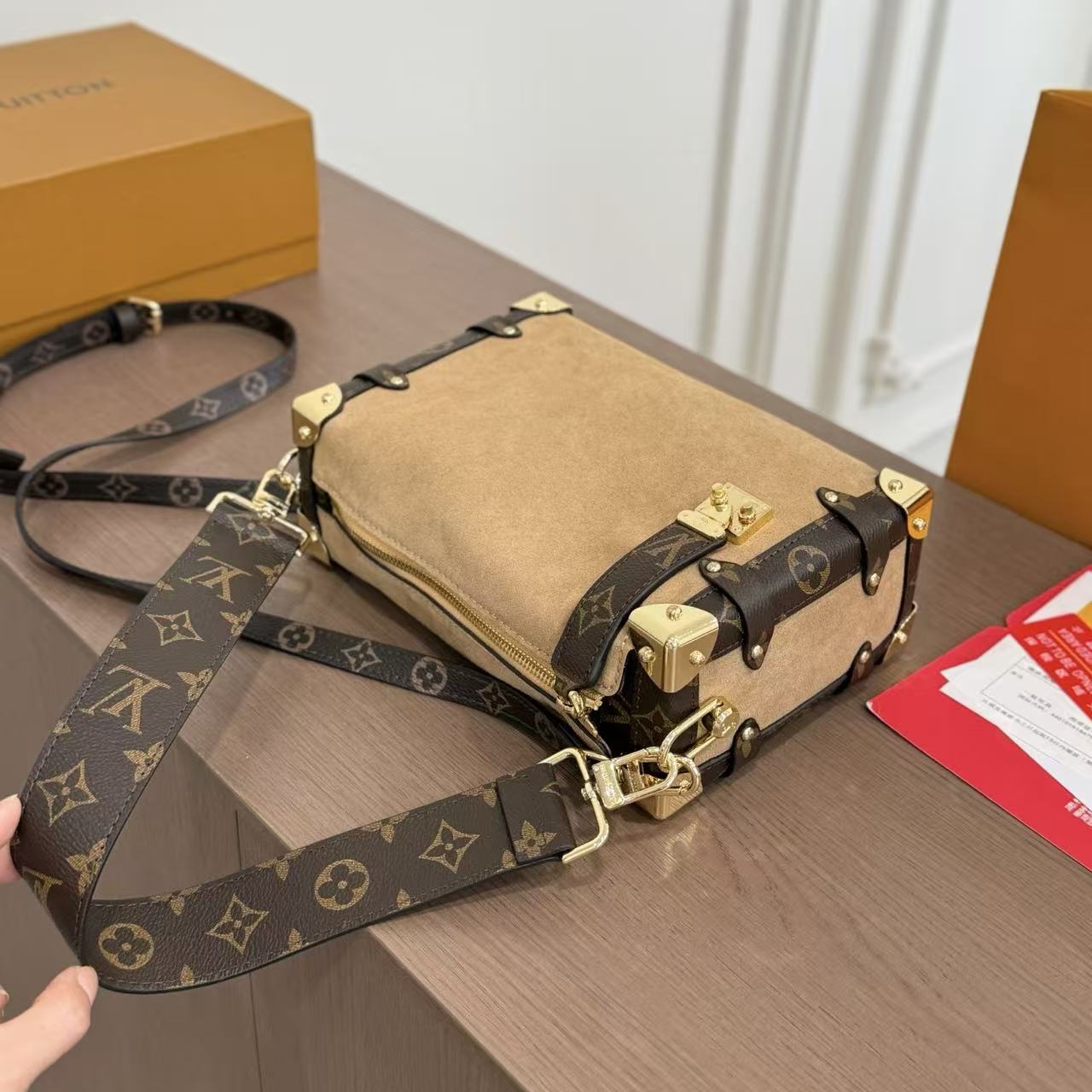 LV trunkショルダーバッグ【50％割引+送料無料】
