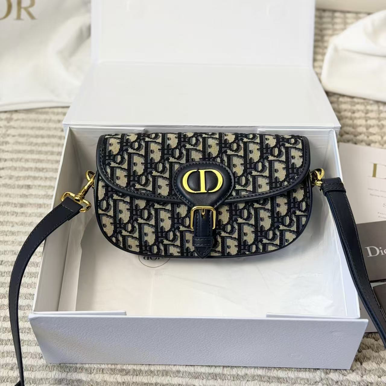 DI0R BobbyCD ショルダーバッグ【50％割引+送料無料】