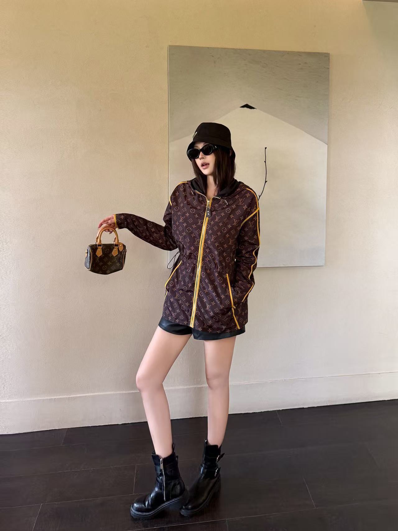 LV モノグラム フーデッド ジップアップジャケット【50％割引+送料無料】