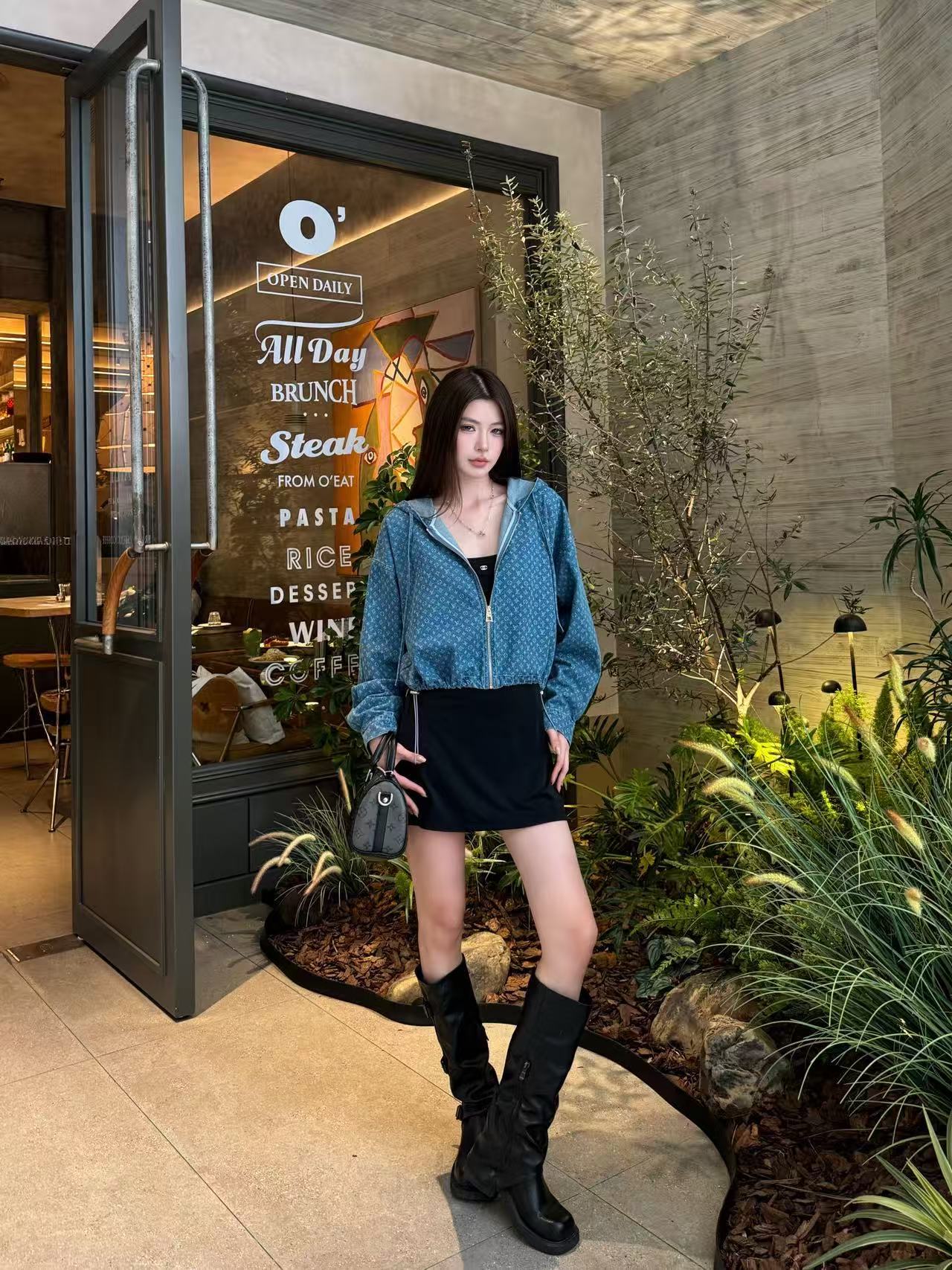 LV モノグラム フーデッド ジップアップジャケット【50％割引+送料無料】