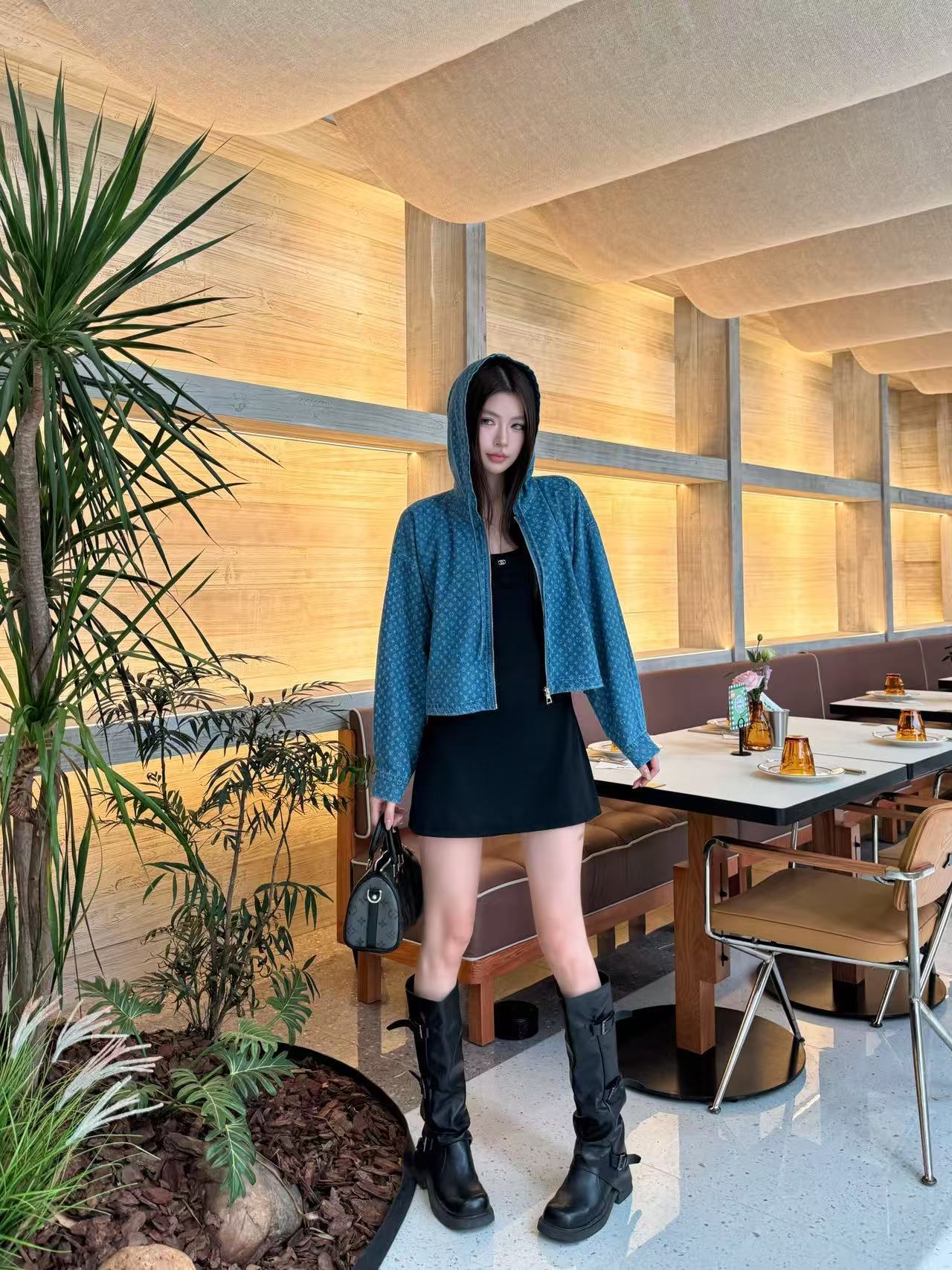 LV モノグラム フーデッド ジップアップジャケット【50％割引+送料無料】