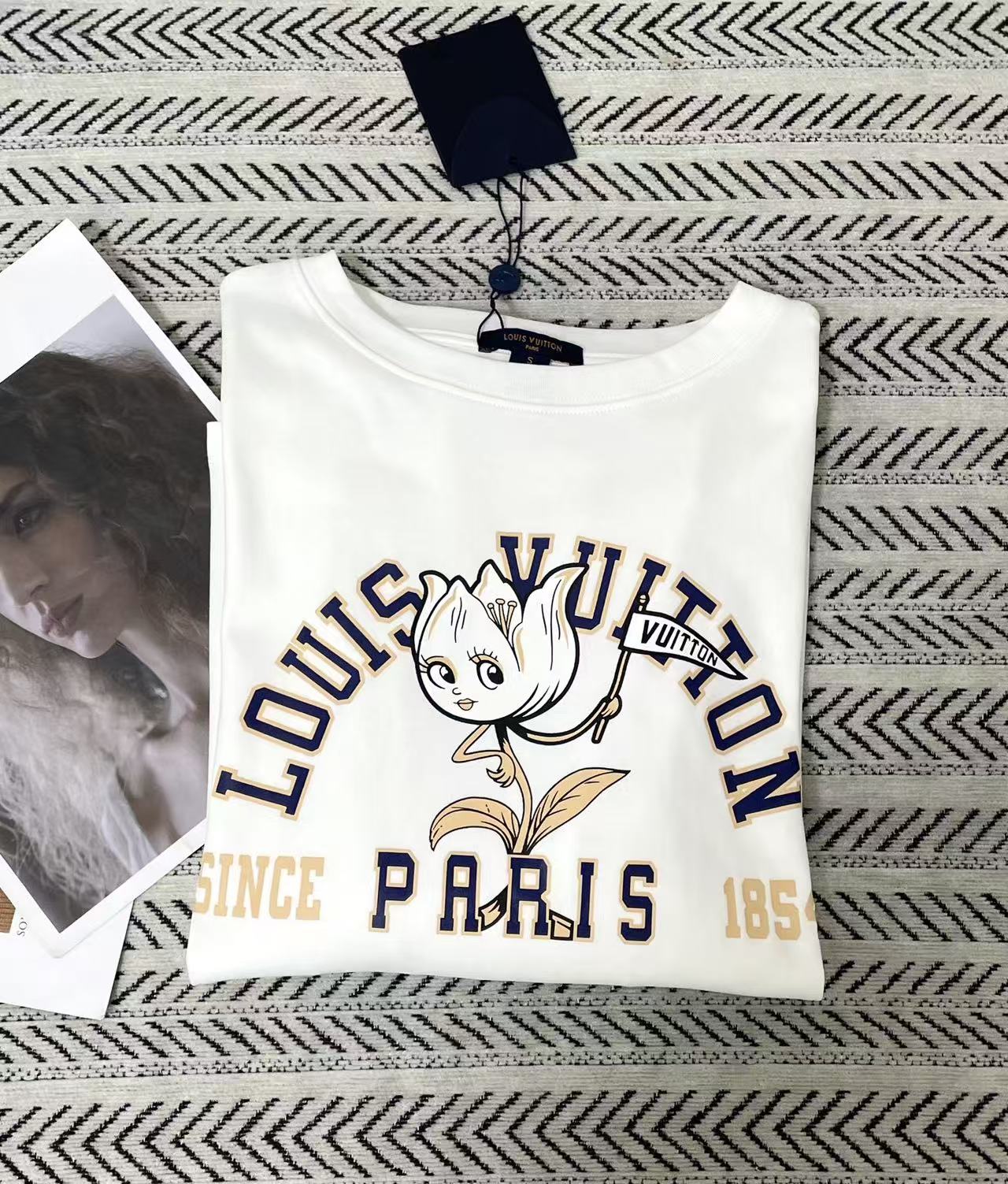 LV カートゥーンレター 長袖Tシャツ【50％割引+送料無料】
