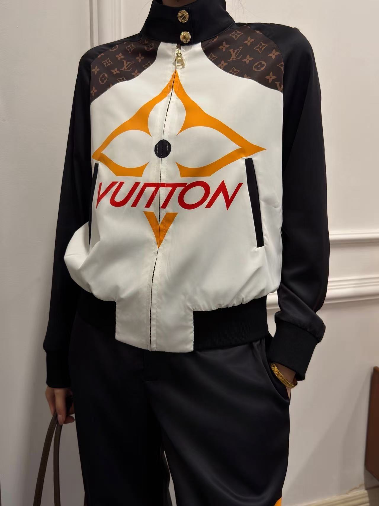 LV ジップアップジャケット＆パンツ カジュアルセット【50％割引+送料無料】