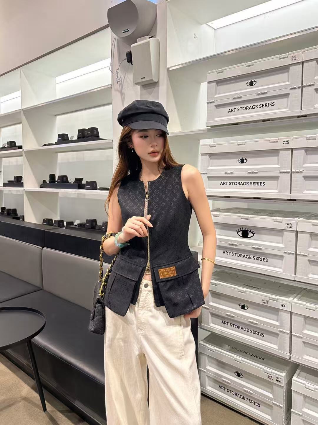 LV ジャカード ジップアップベスト【50％割引+送料無料】