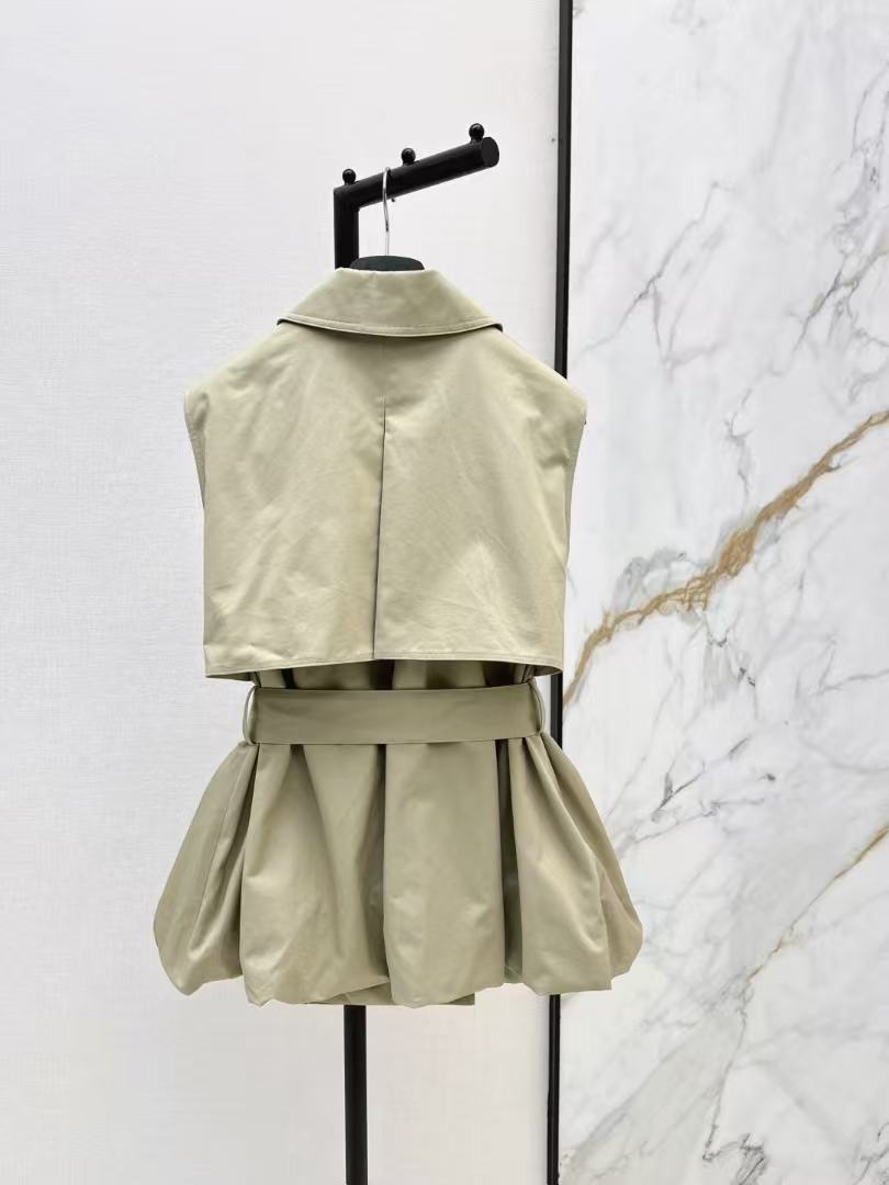 DI0Rミニマルなノースリーブベスト【50％割引+送料無料】