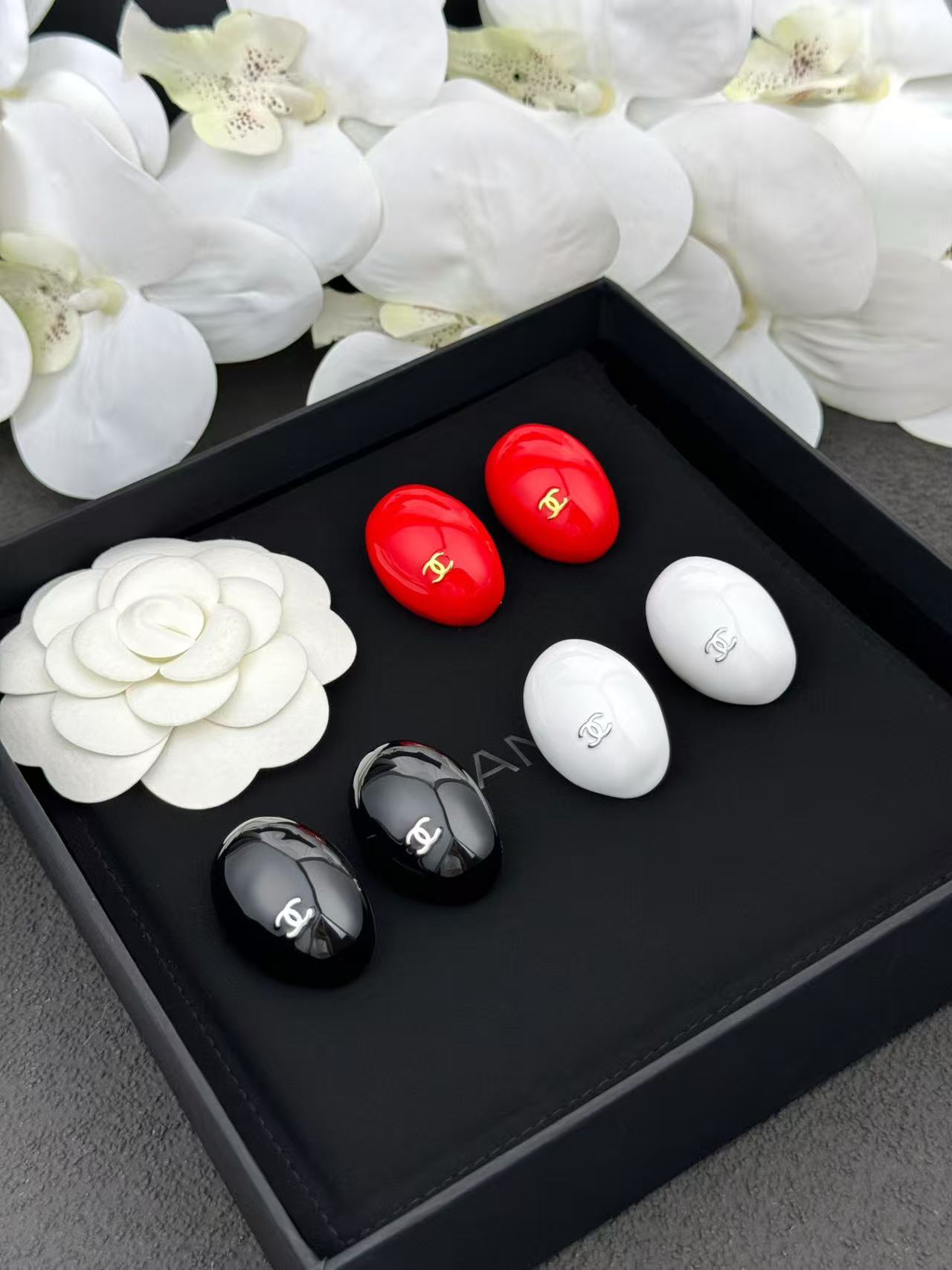CHANE1 オーバルダブルCスタッドピアス【50％割引+送料無料】