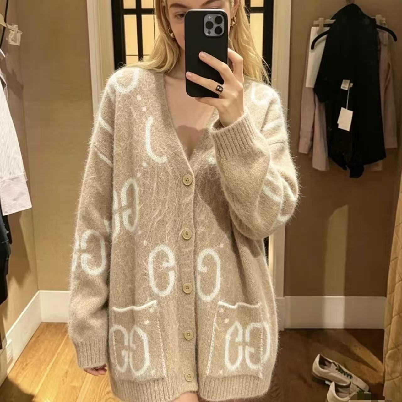GUCCI ルーズフィット ウールカーディガン【50％割引+送料無料】