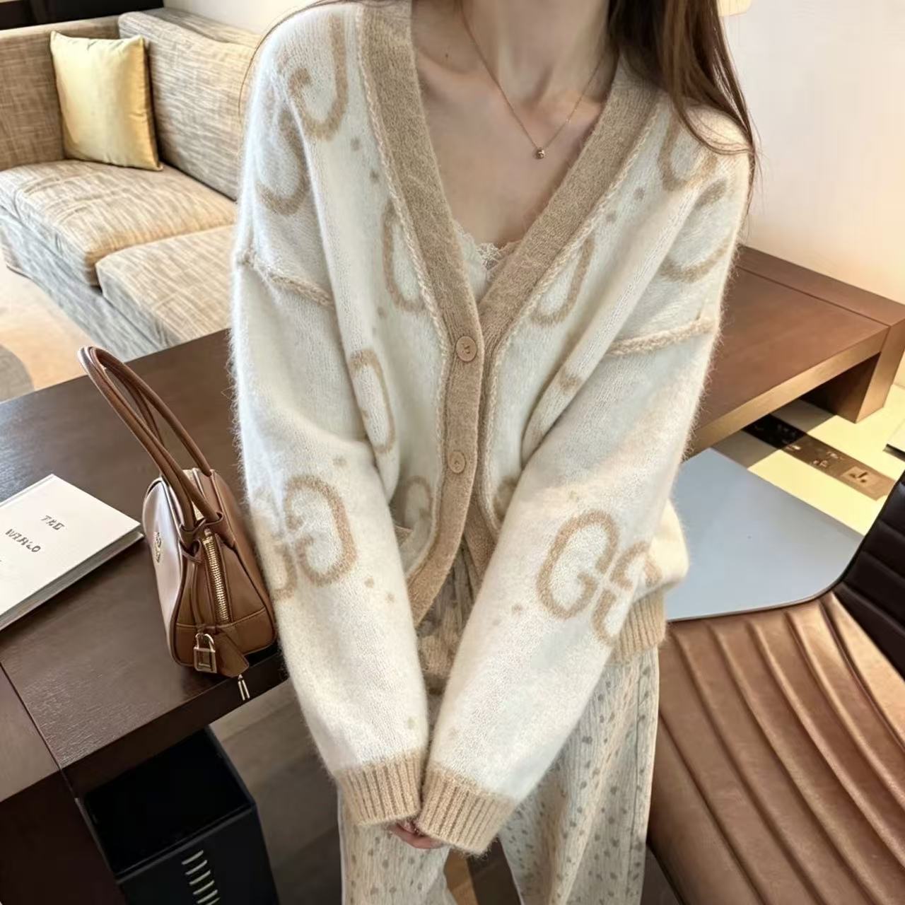 GUCCI ルーズフィット ウールカーディガン【50％割引+送料無料】