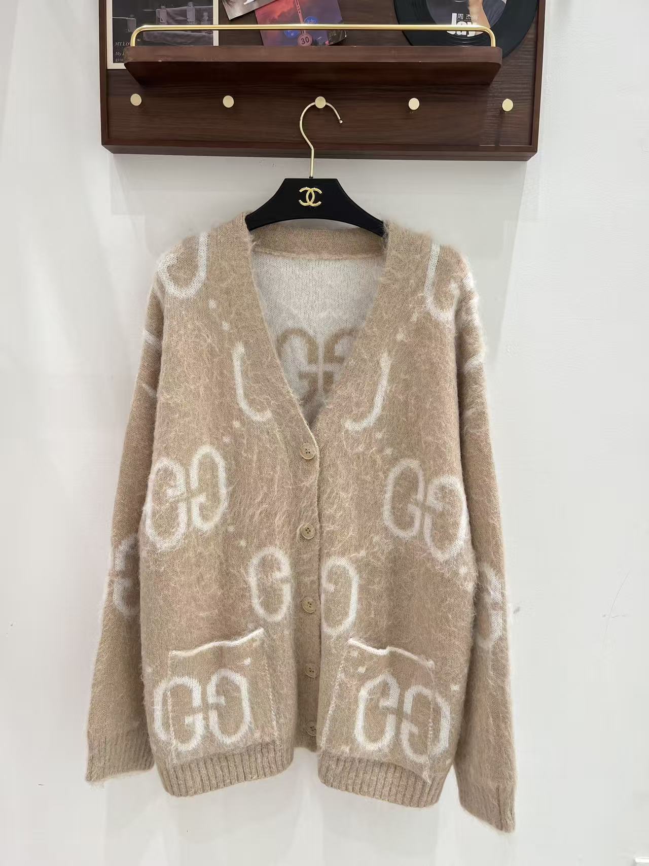 GUCCI ルーズフィット ウールカーディガン【50％割引+送料無料】